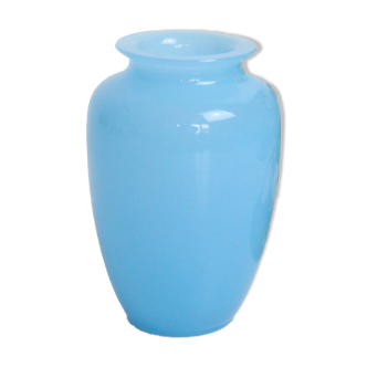 Pretty opaline agate vase from Baccarat