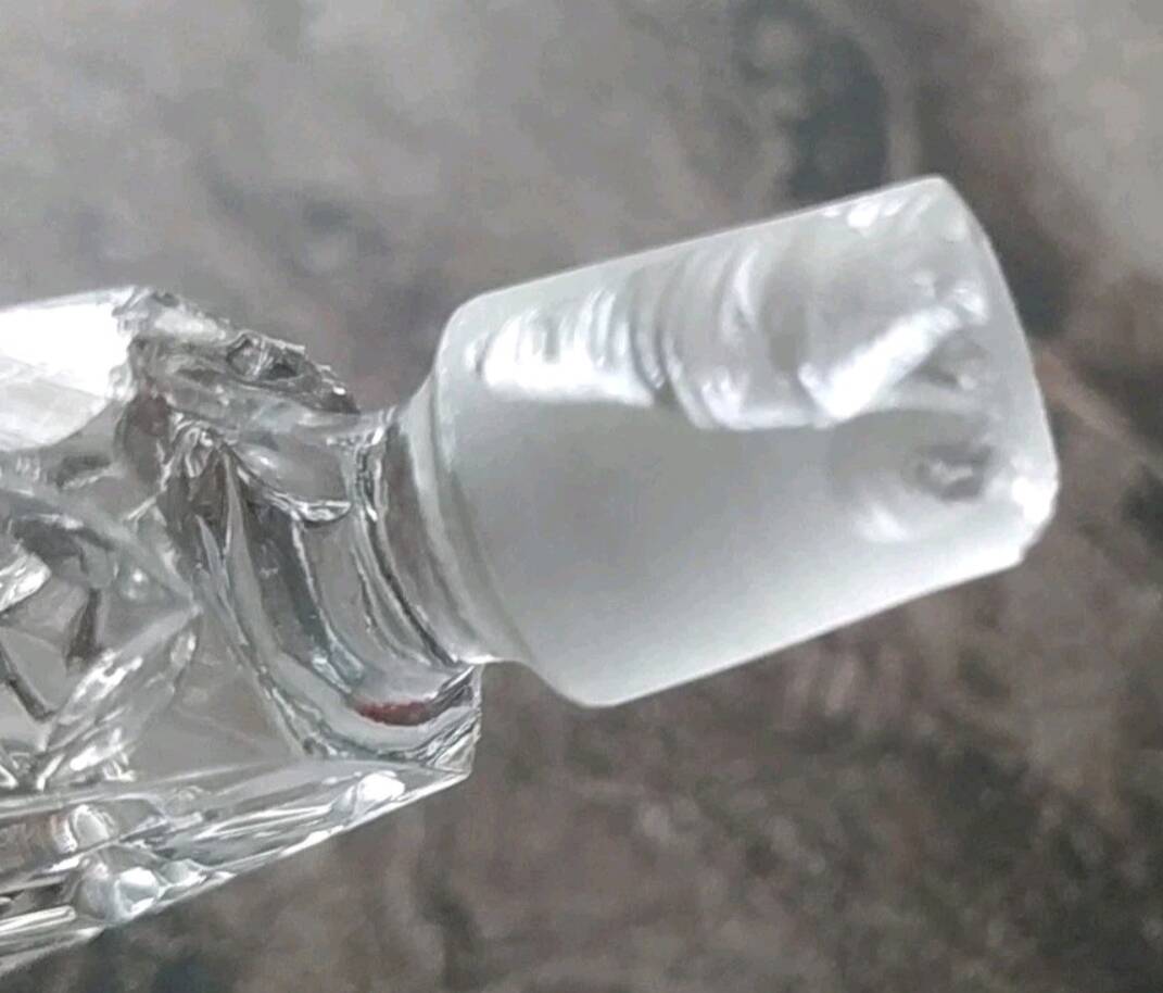 Flacon en cristal
