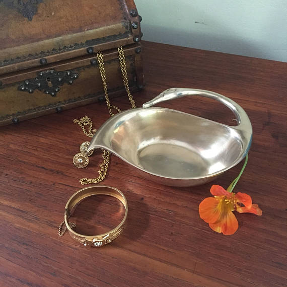 Vide-poche statuette en laiton vintage