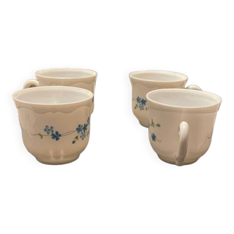 Arcopal forget-me-not cups