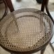 Paire de fauteuils cannés en bois courbe signés Thonet