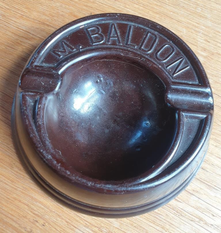 Bakelite ashtray 1930 M. Baldon