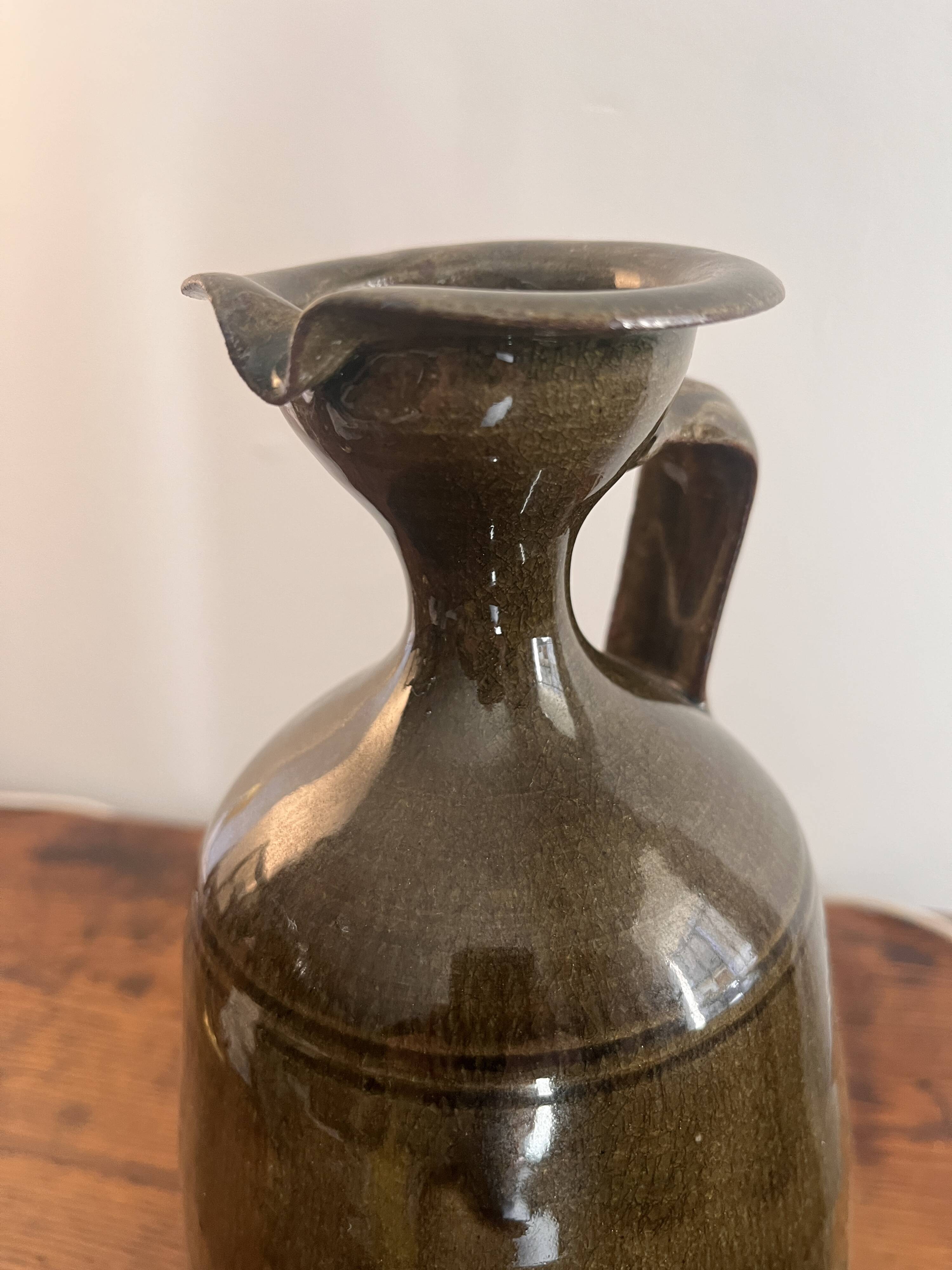 oil jug in Moutier stoneware