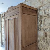 Armoire parisienne