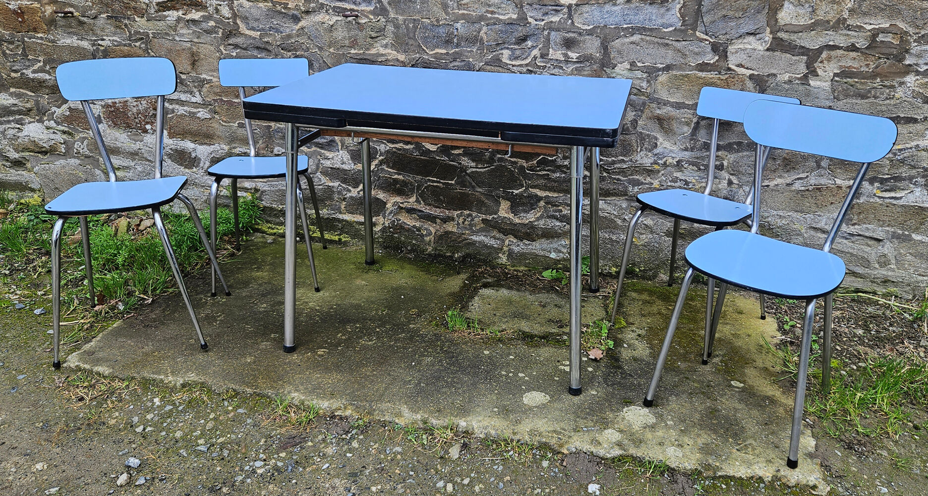 Blue formica set, a table and its 4 chairs, vintage, 60s
