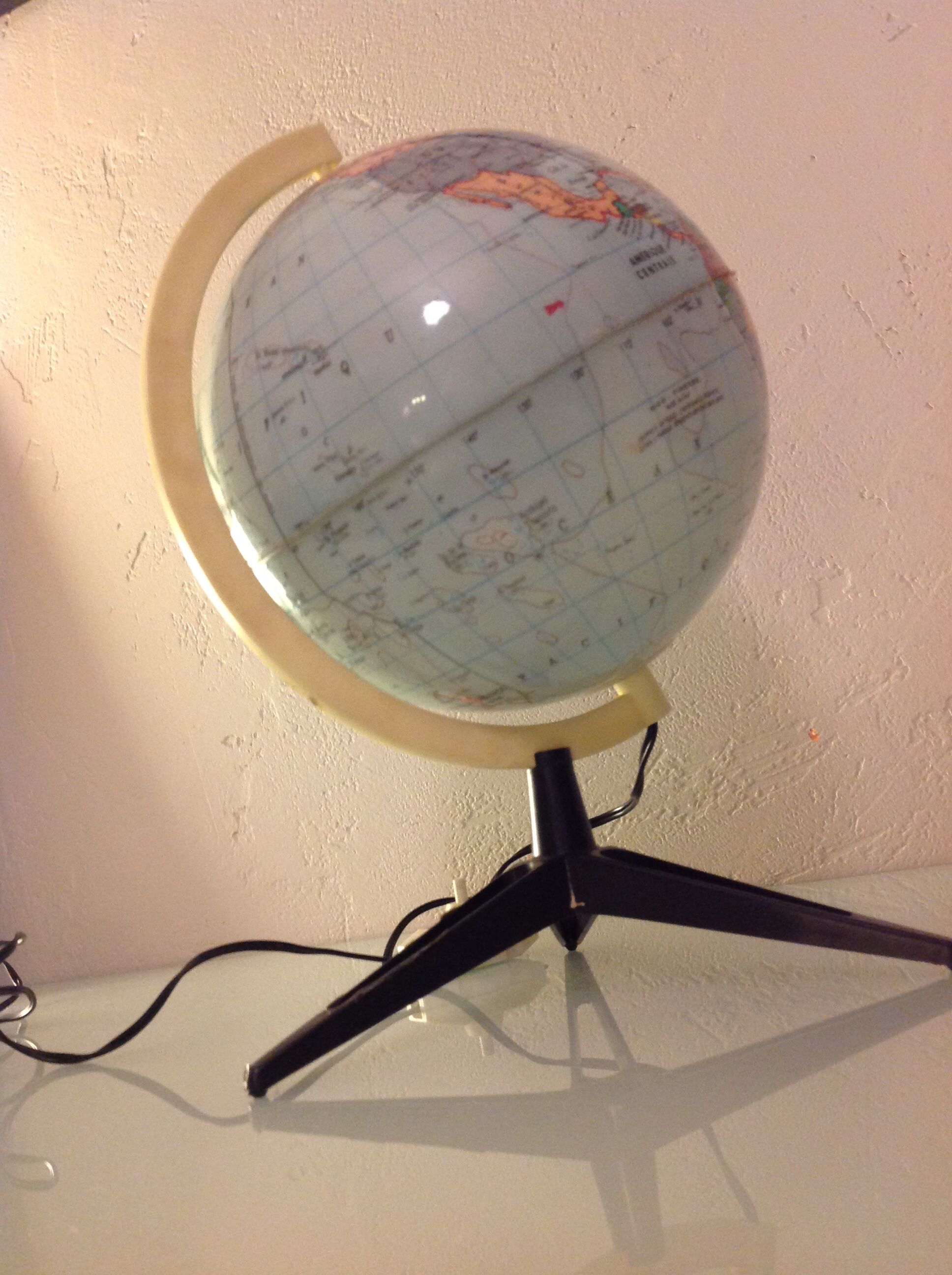 Light globe to tripod foot Rico vintage 60s