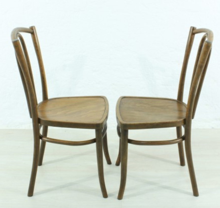 Set of 2 curved wooden chairs circa 1920
