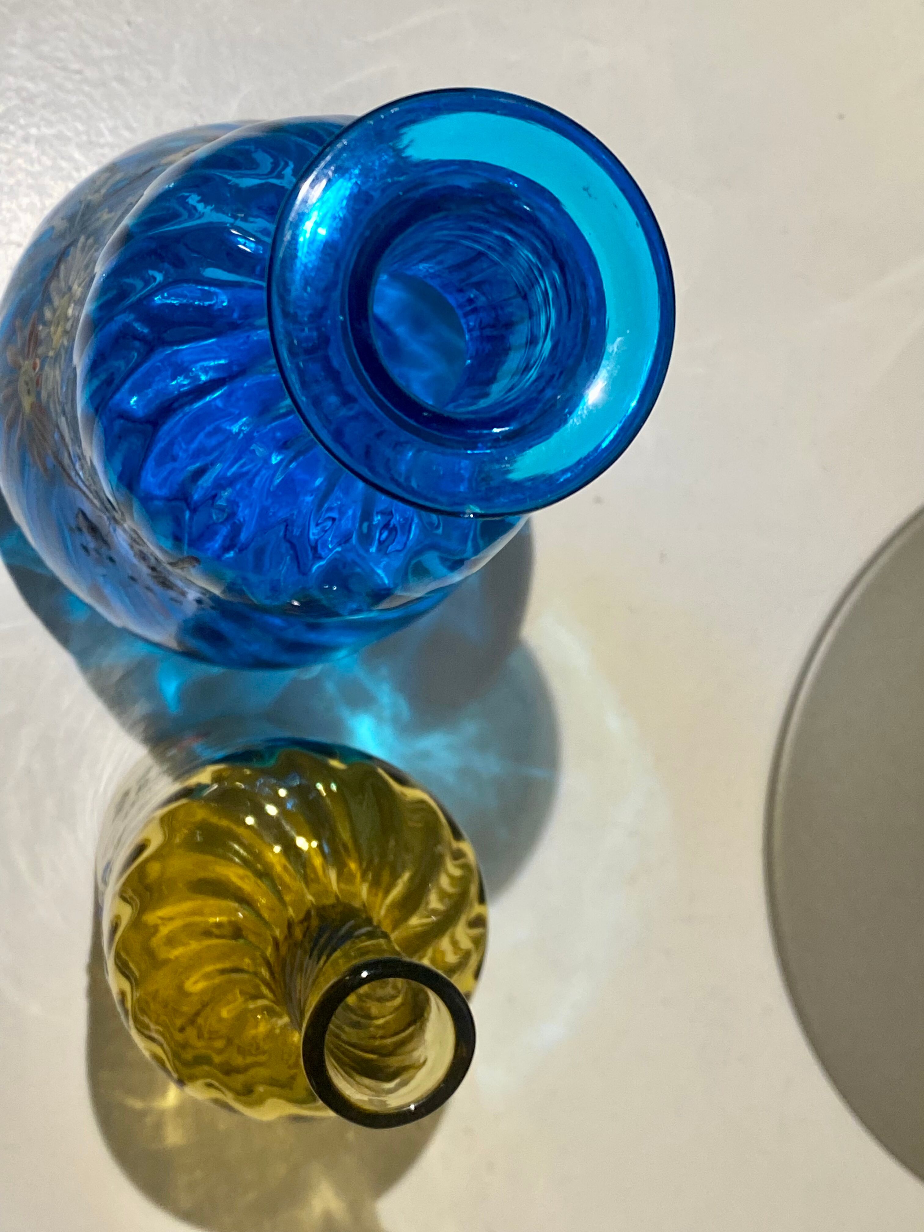 2 painted and enamelled turned glass bottles Napoleon III 3