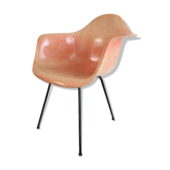 Armchair by Charles and Ray Eames, Zenith Herman Miller Edition