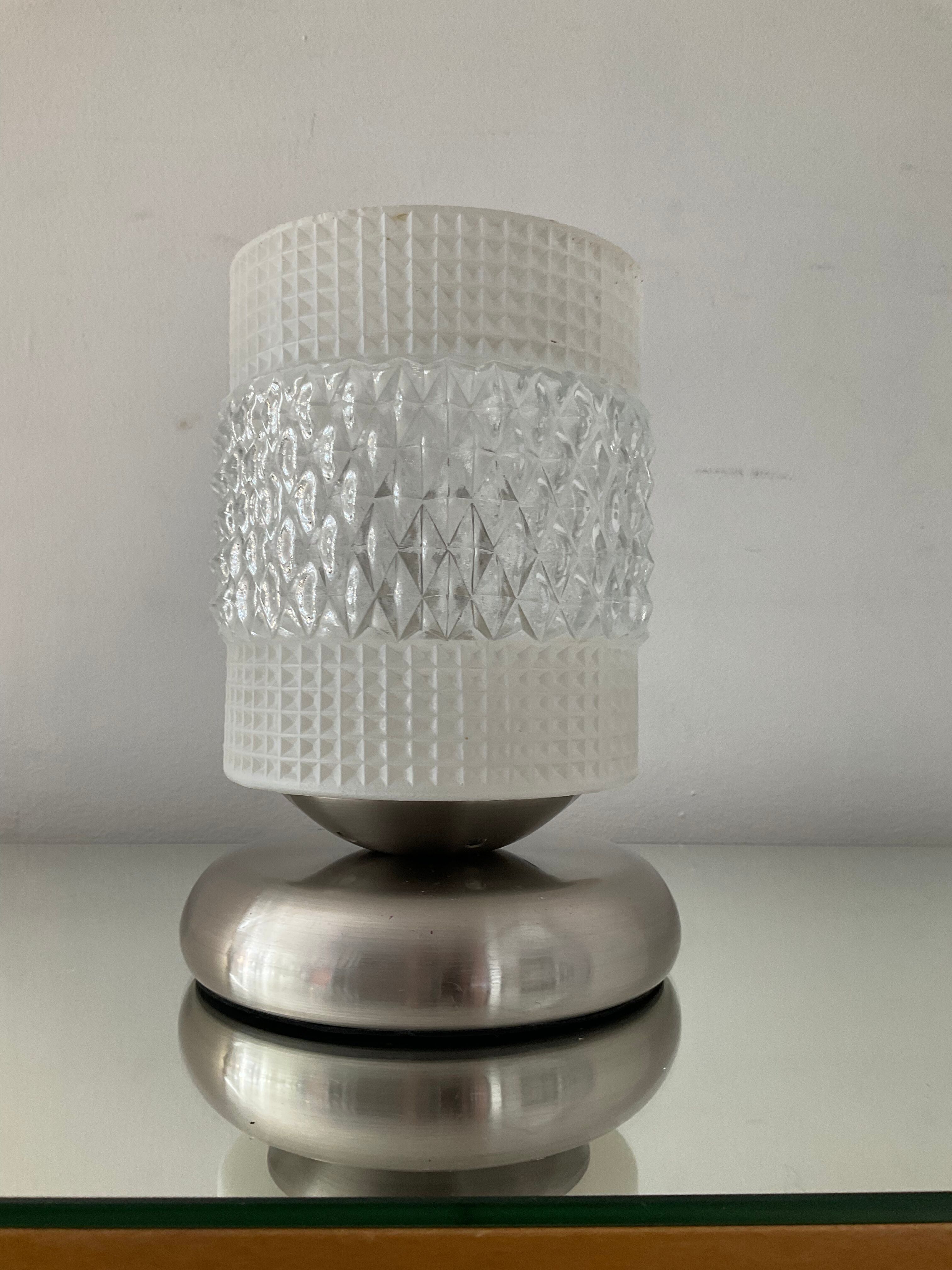 Vintage tactile lamp chrome and molded glass 80s