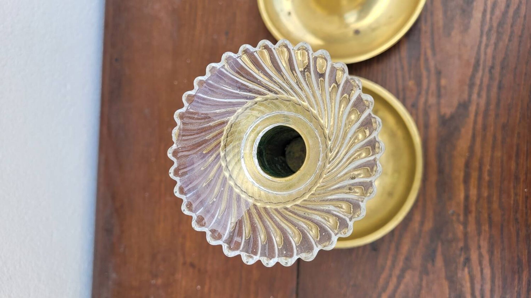 Paire de Bougeoirs Louis Philippe en laiton 1900s