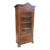 Vitrine en noyer