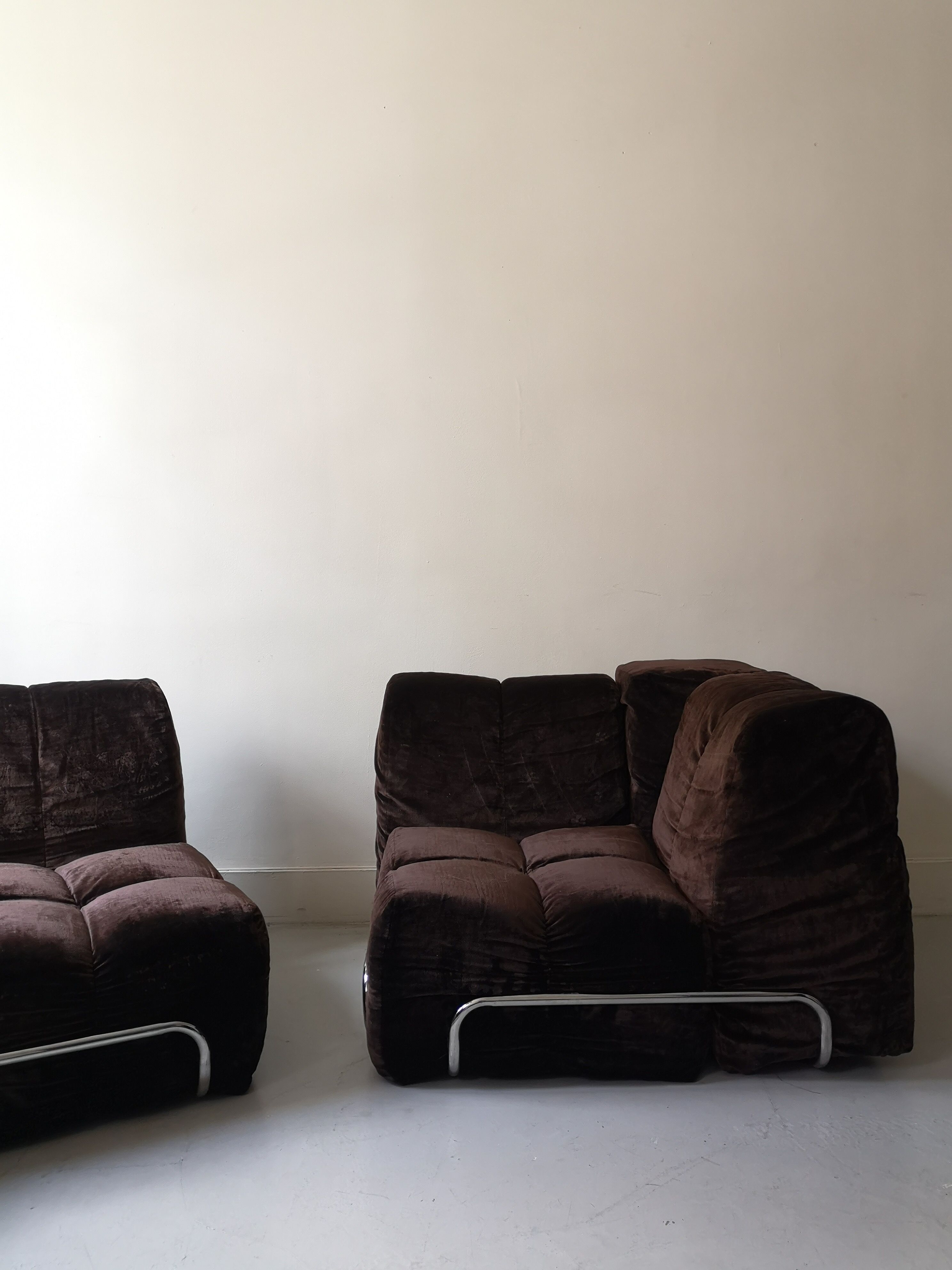 Modular sofa metal and velvet design 1970