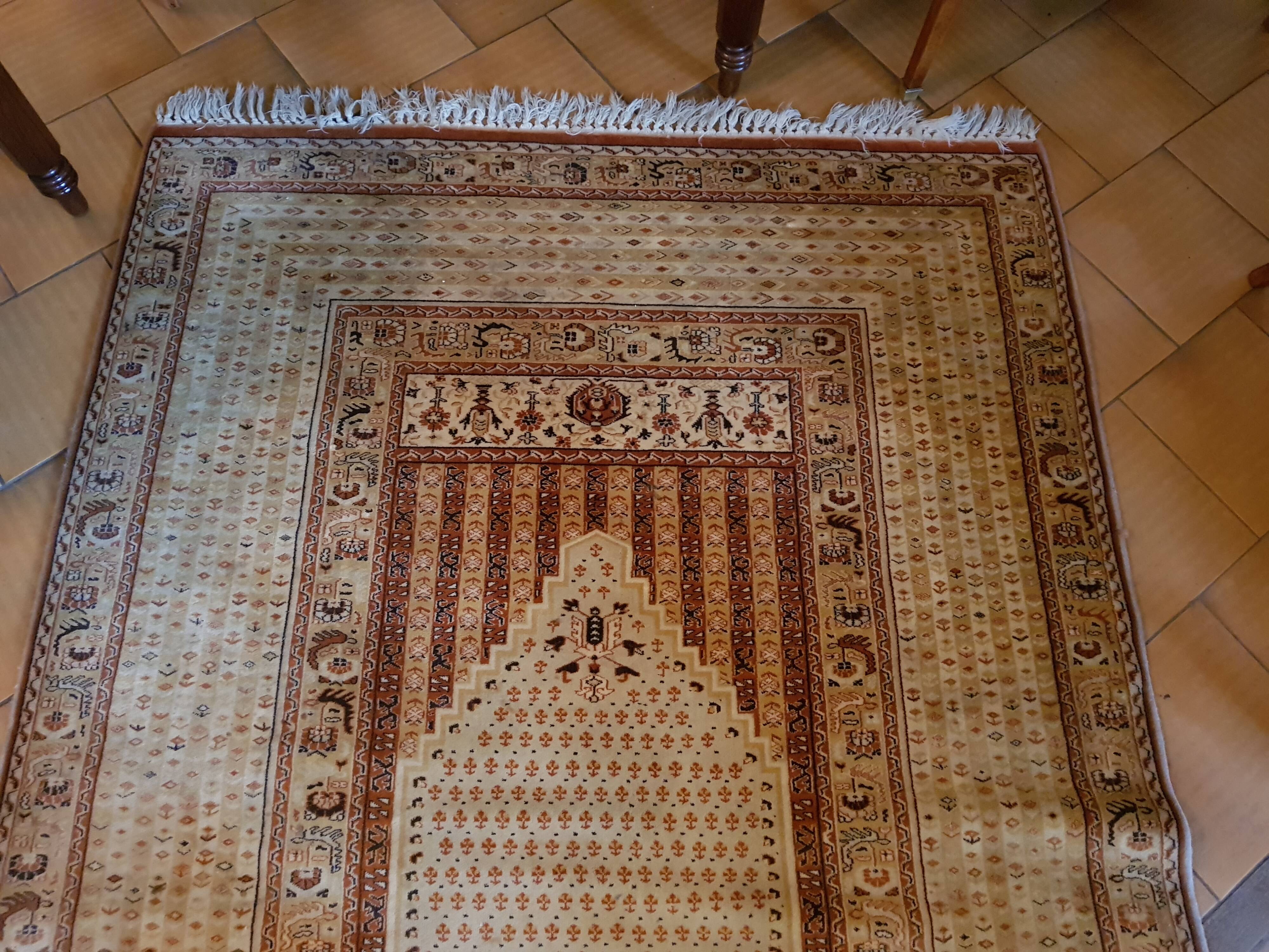 Persian rug 131x208cm