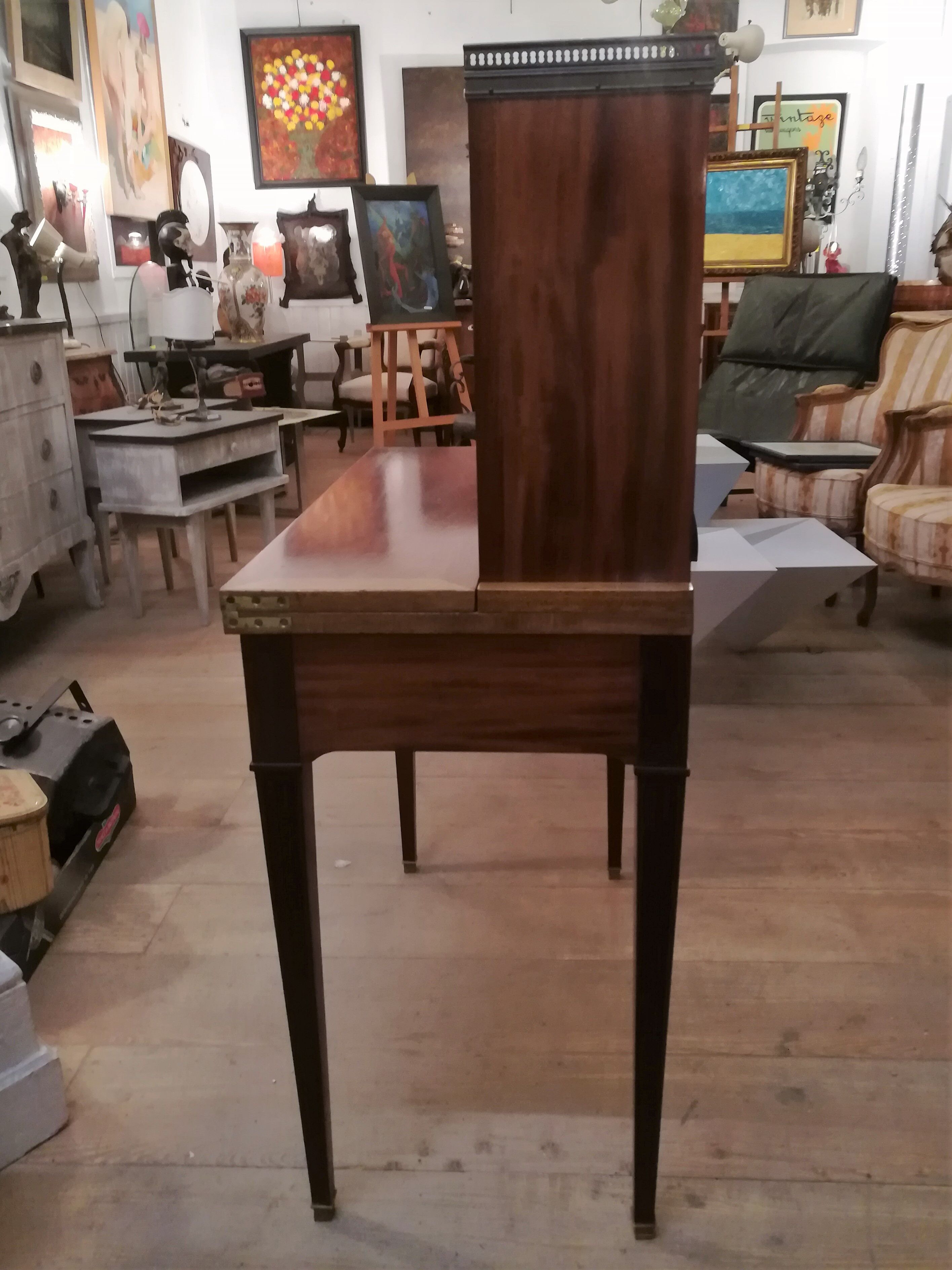 Happiness of the day mahogany Louis XVI style