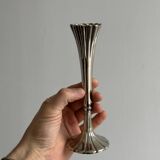 Chic and refined antique metal soliflore