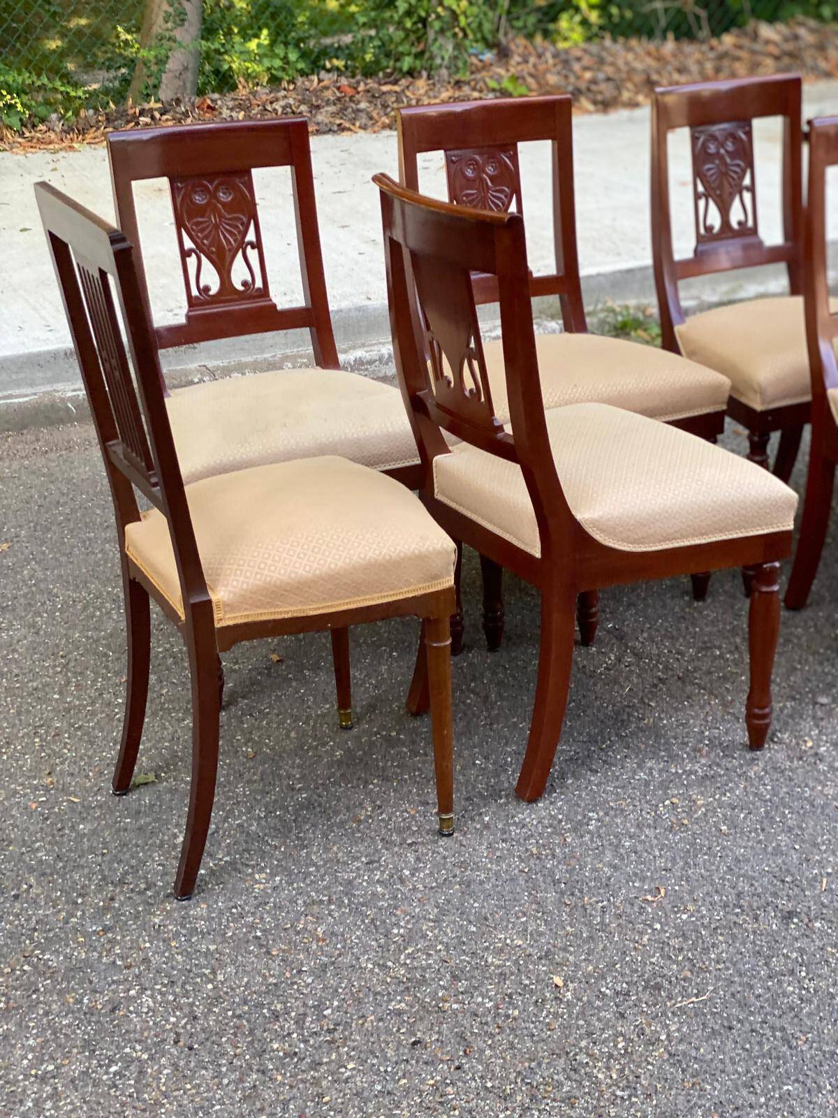 8 Louis XVI chairs in solid wood and beige fabric