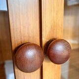80s pine display case