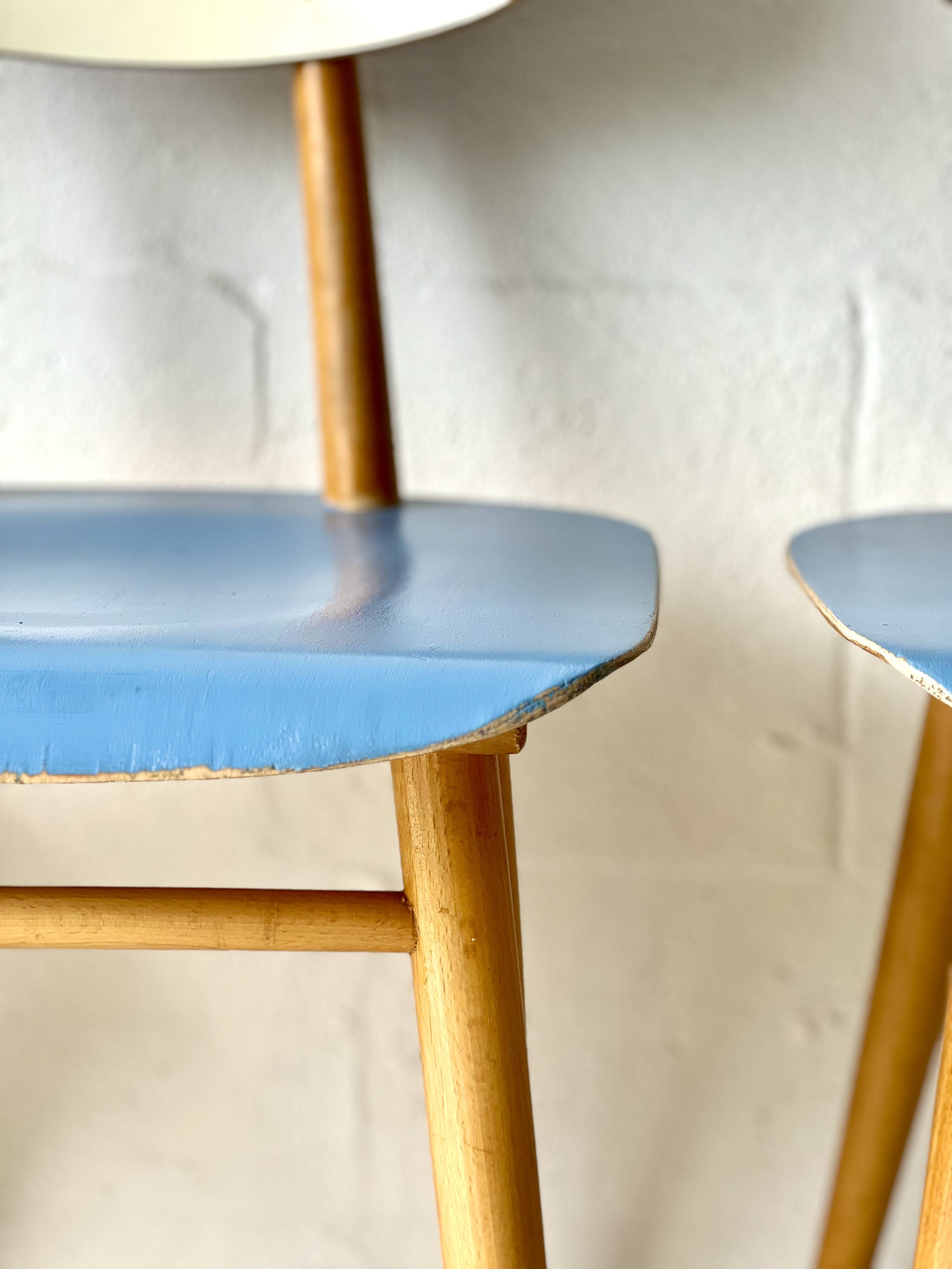 Chaises de salle à manger vintage de Ton, 1960'