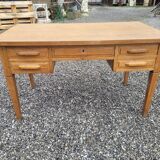 Flat oak desk with drawers, 130×70cms