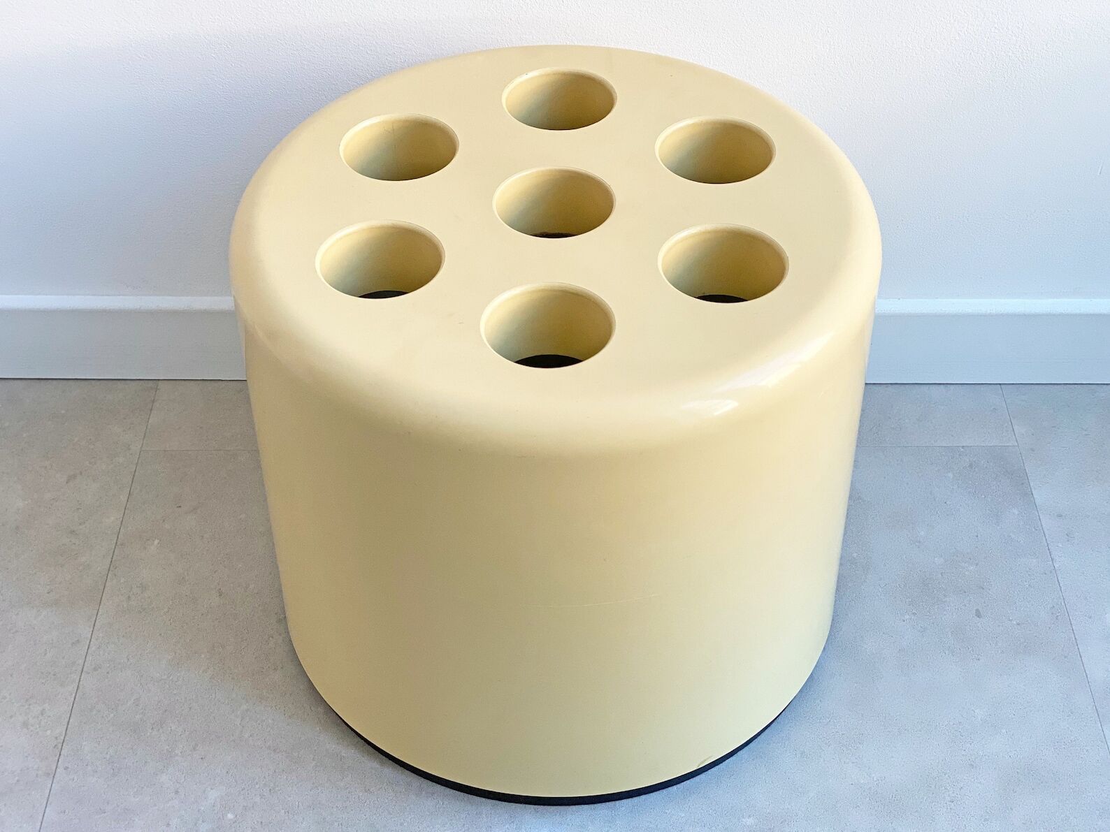 Space age Italian umbrella stand, Paolo Orlandini & Roberto Lucci for Velca