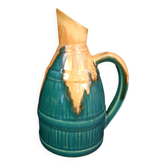Barrel pitcher
