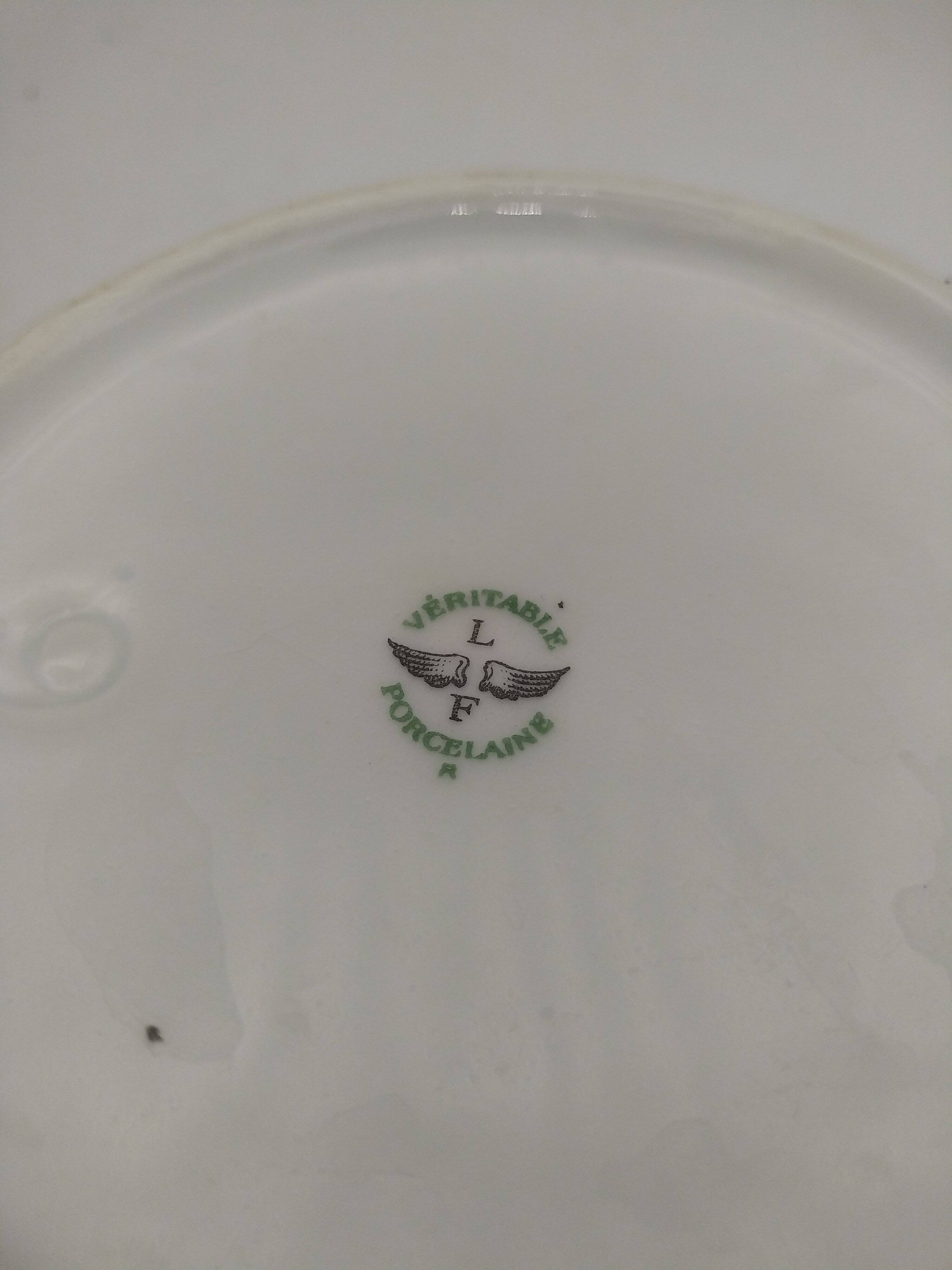 Small LF porcelain salad bowl with seafood decoration.