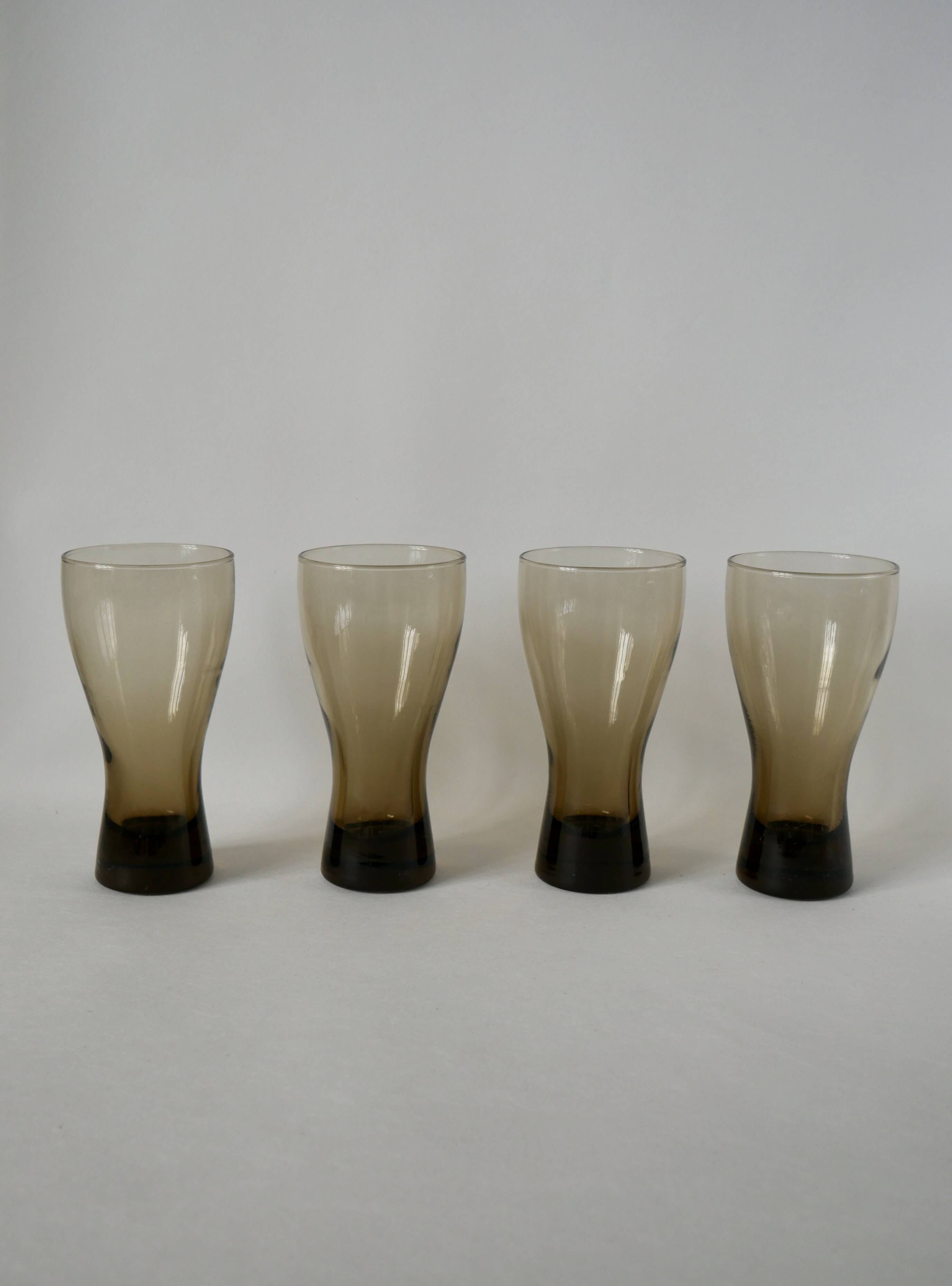 Set of 4 glasses in smoked glass and thick bottom from the 70s