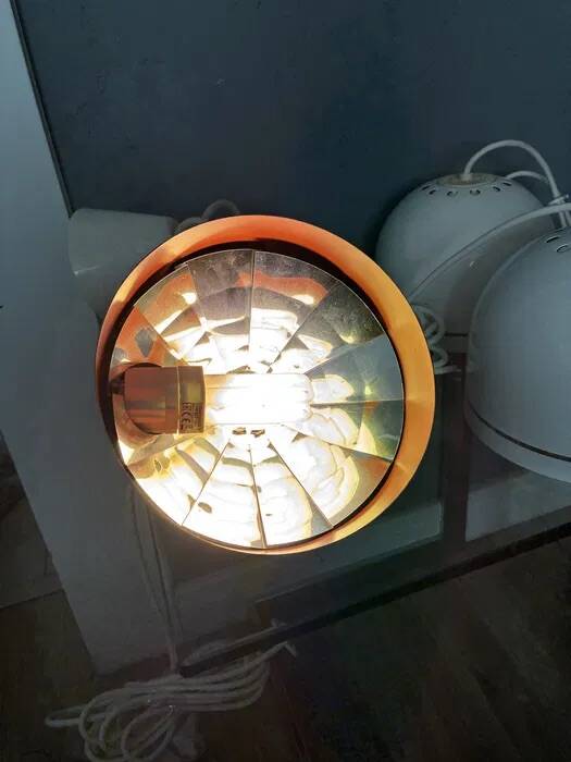 4 lampes suspensions Space Age blanches Philips 201-110, années 1970