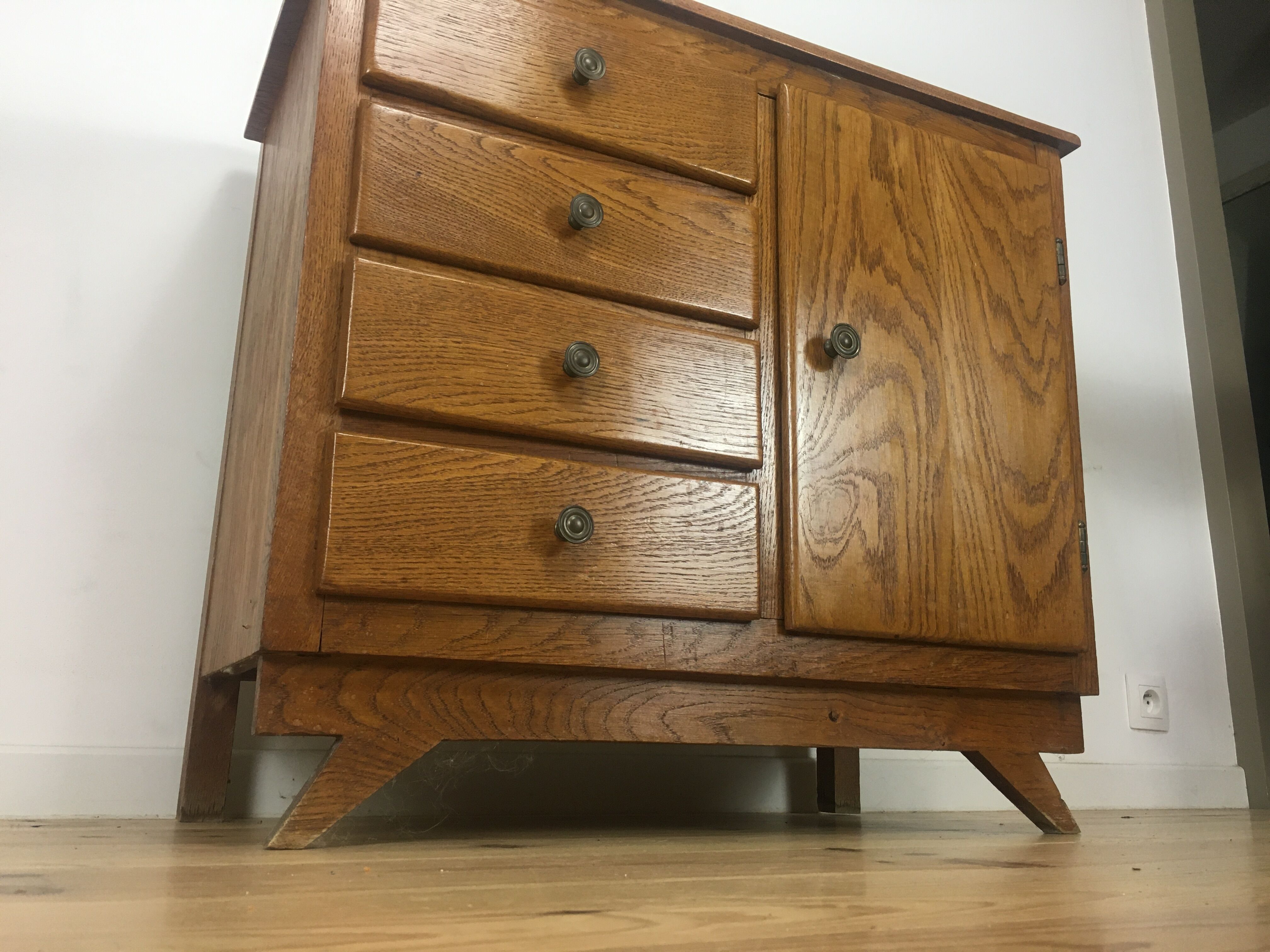 Dresser solid oak compass feet, 50s