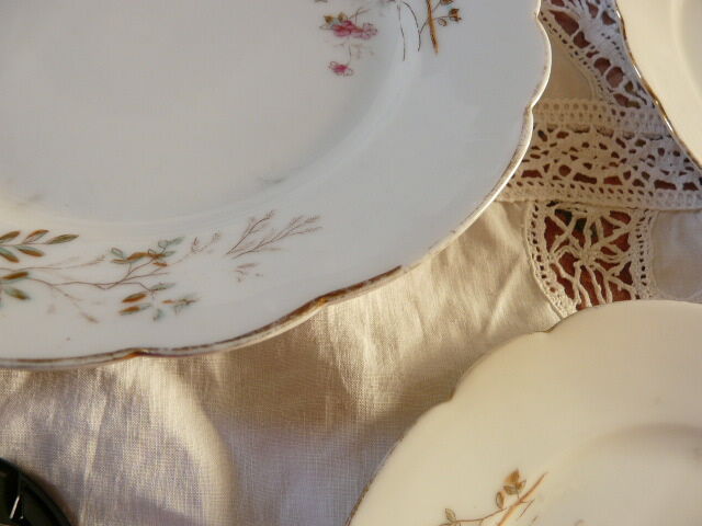 10 porcelain dessert plates xixth century