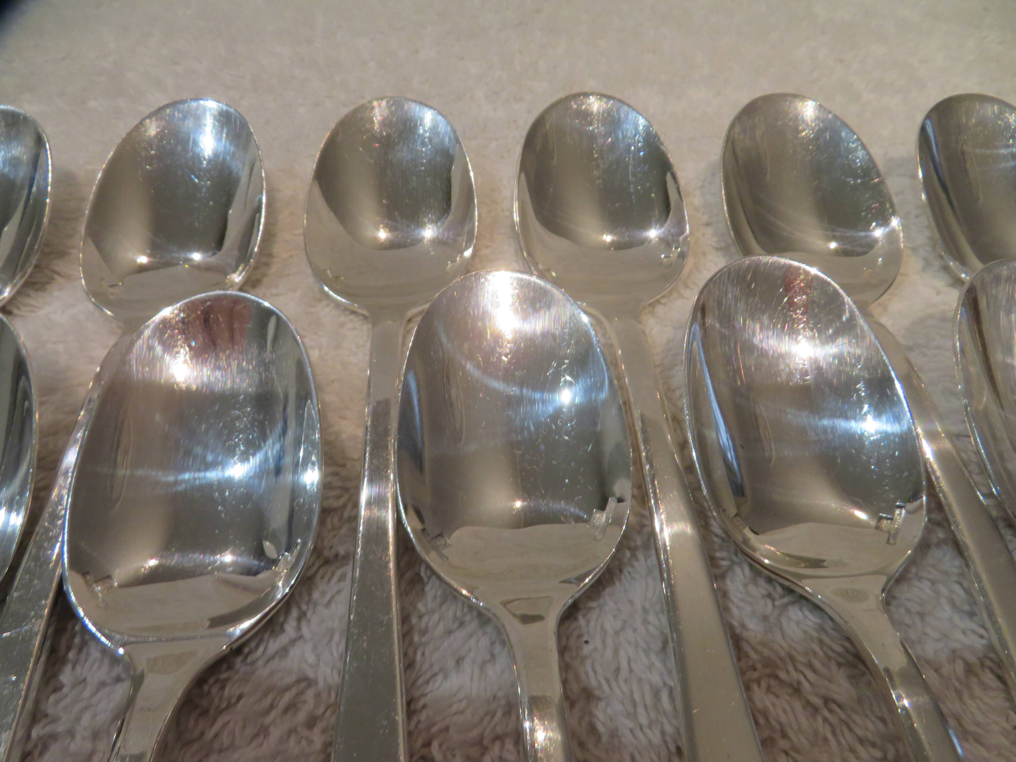12 silver-plated coffee spoons by Christofle Concorde, 13.6 cm