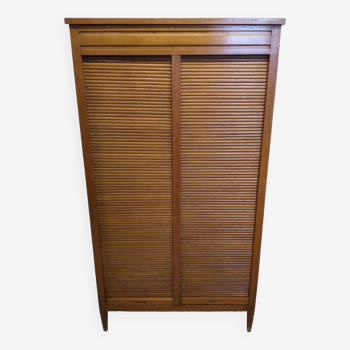 Atypical double curtain file cabinet