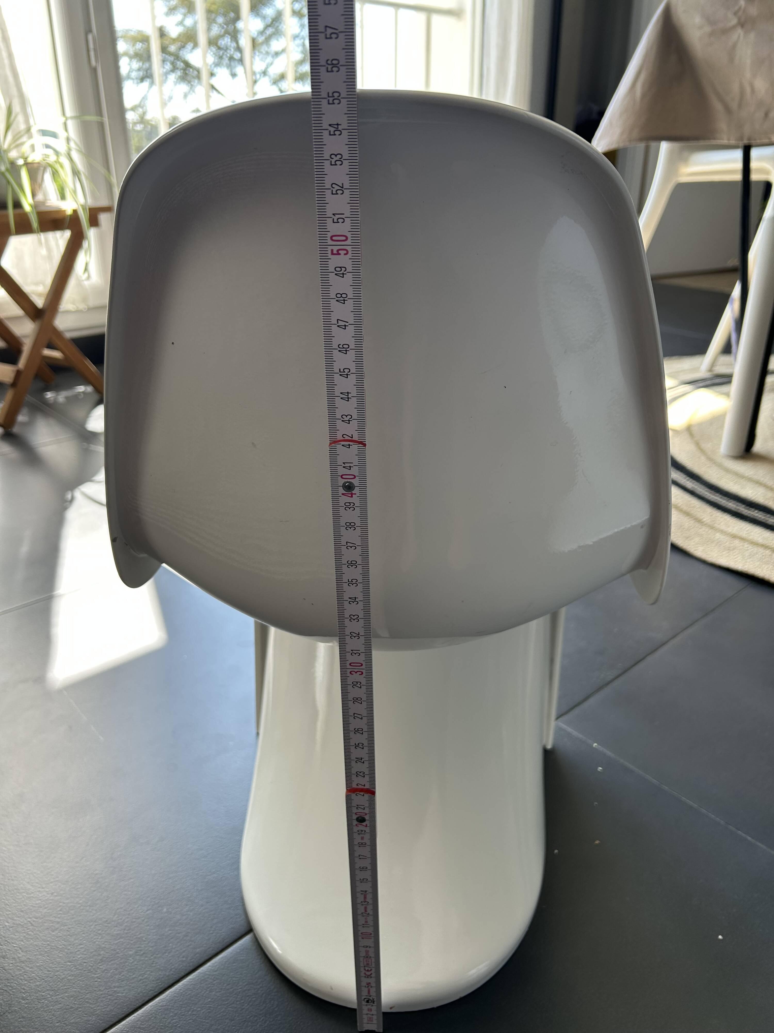 2 junior white Panton reproduction chairs
