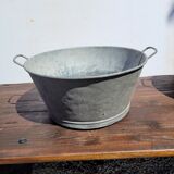 Zinc basin 43cms in diameter