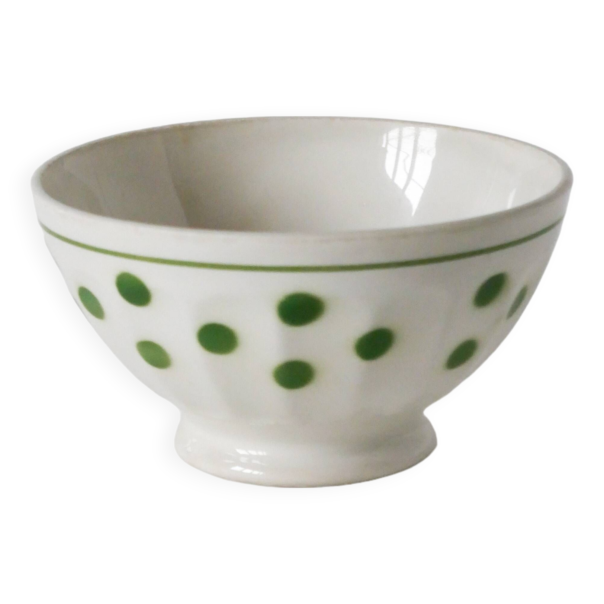 Earthenware bowl with green weight, 1940