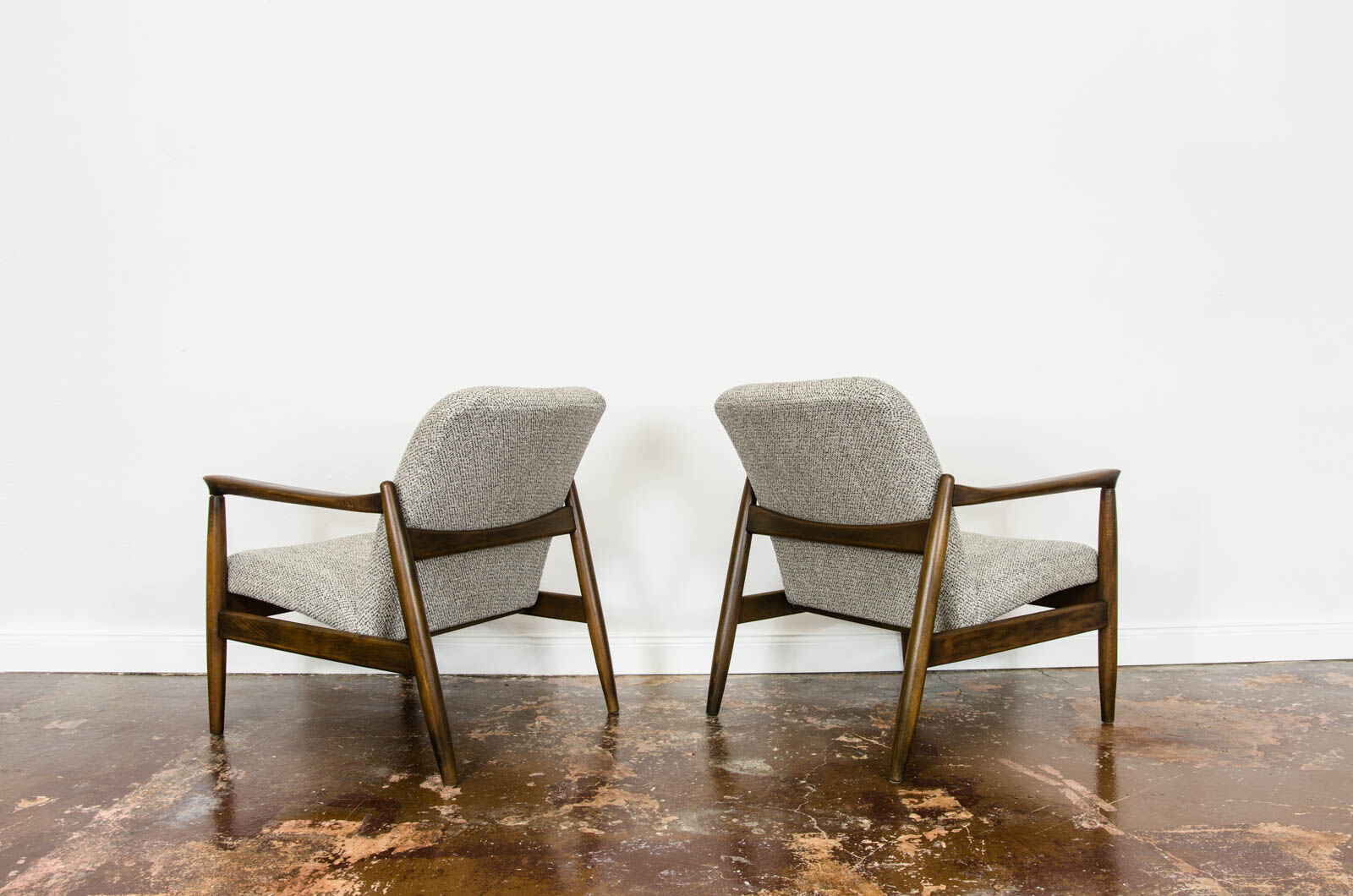 Paire de fauteuils Gfm 64 par Edmund Homa