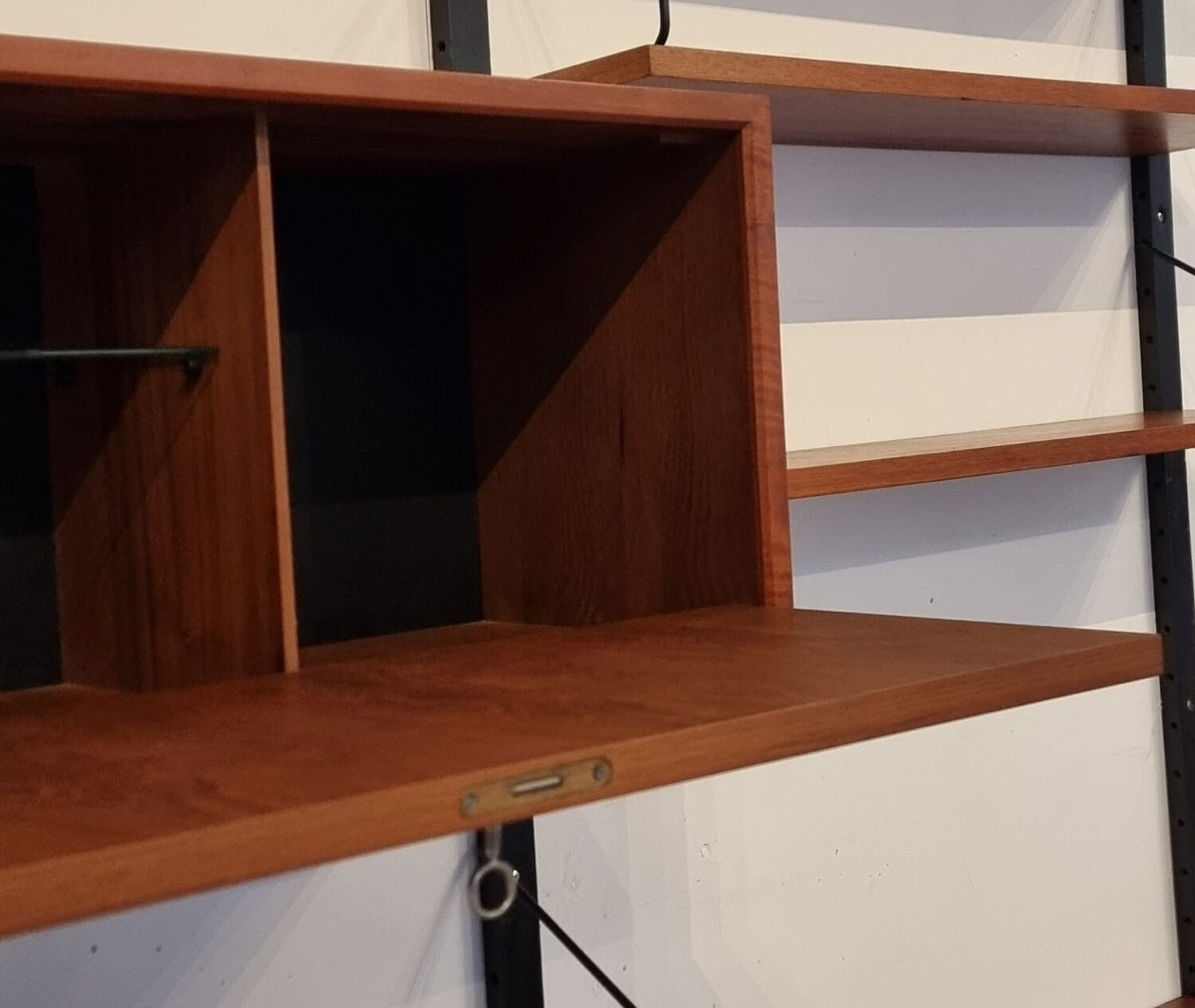 Système mural Cadovius