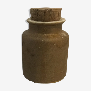 Sandstone pot