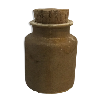 Sandstone pot