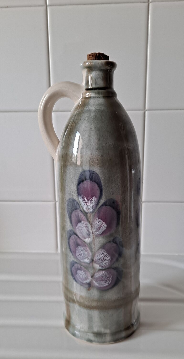 Pornic earthenware bottle