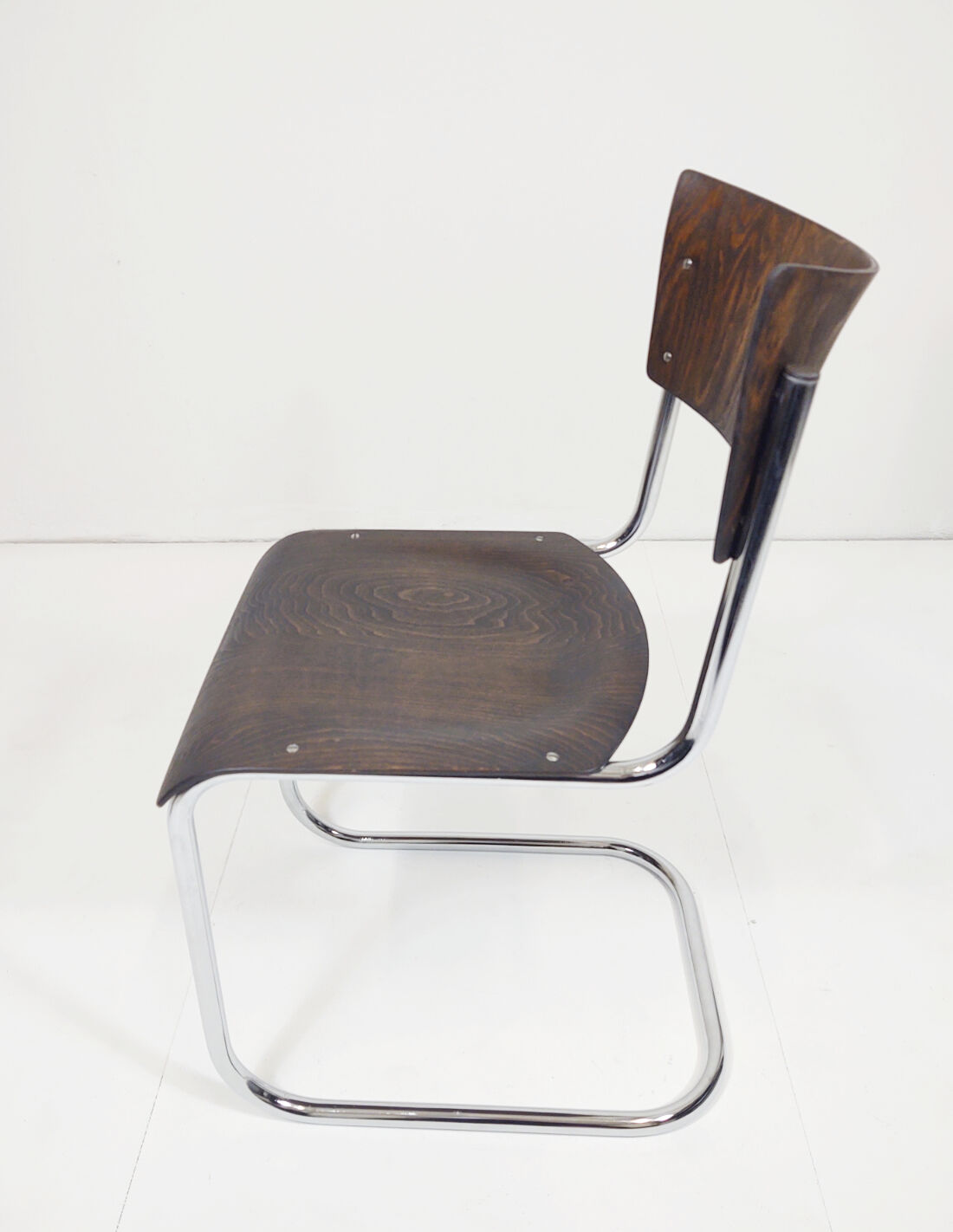 Tubular steel cantilever chair by Mart Stam