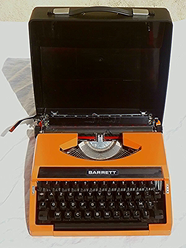 Barrett japan typewriter