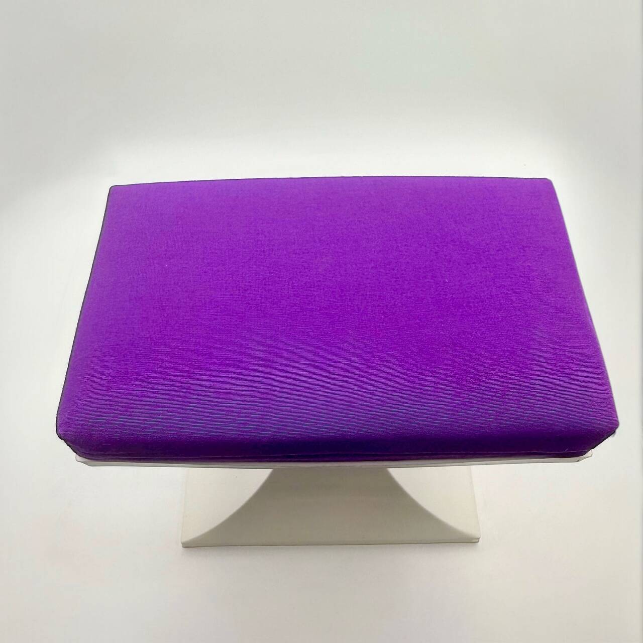 Space Age Stool by Flair – 1970s Dutch Design in White and Purple