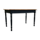 Bistro table