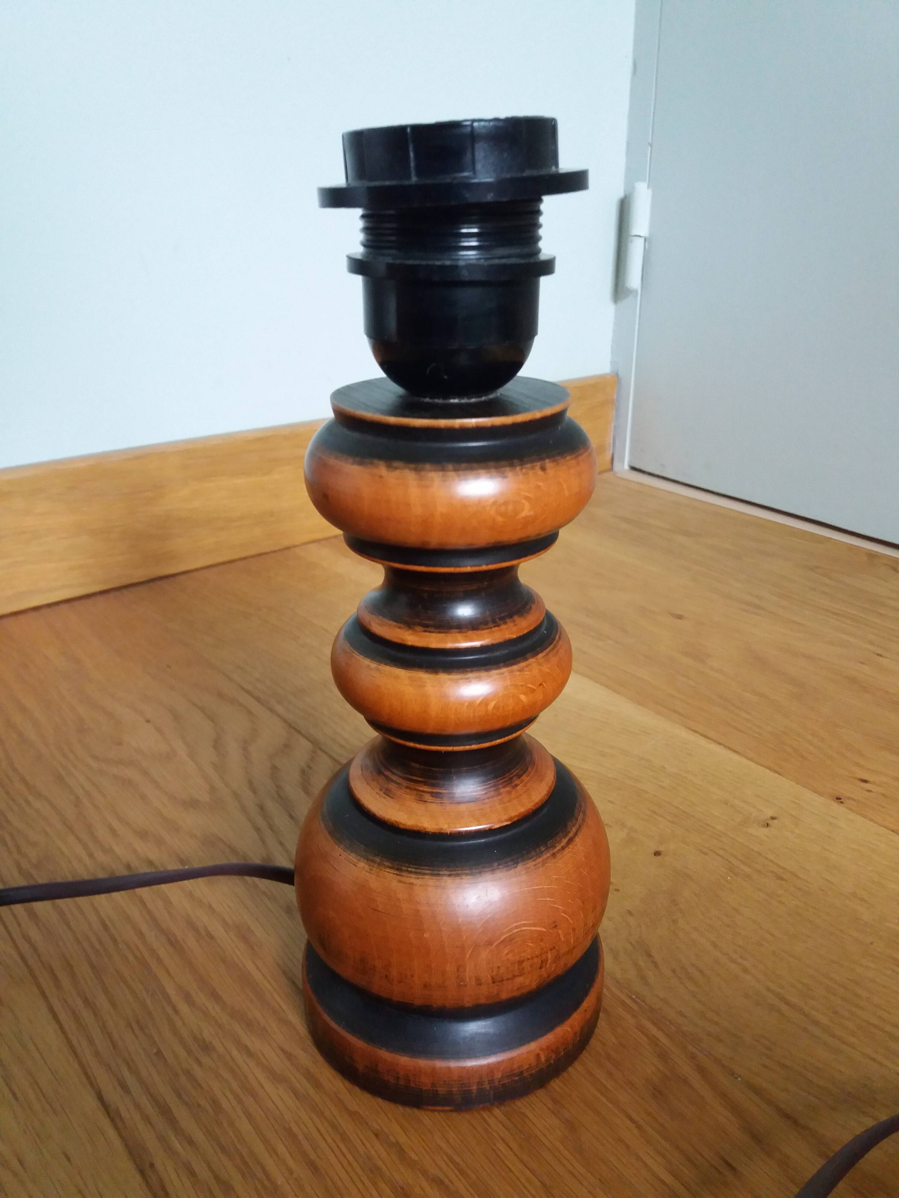 Turned wood lamp