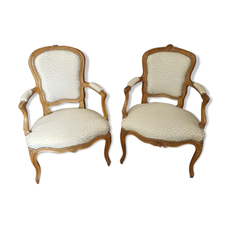 Paire de fauteuils cabriolet époque Louis XV