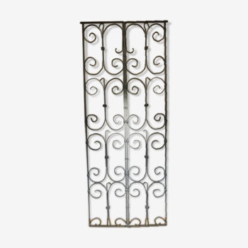 Wrought iron grid height 240 cm