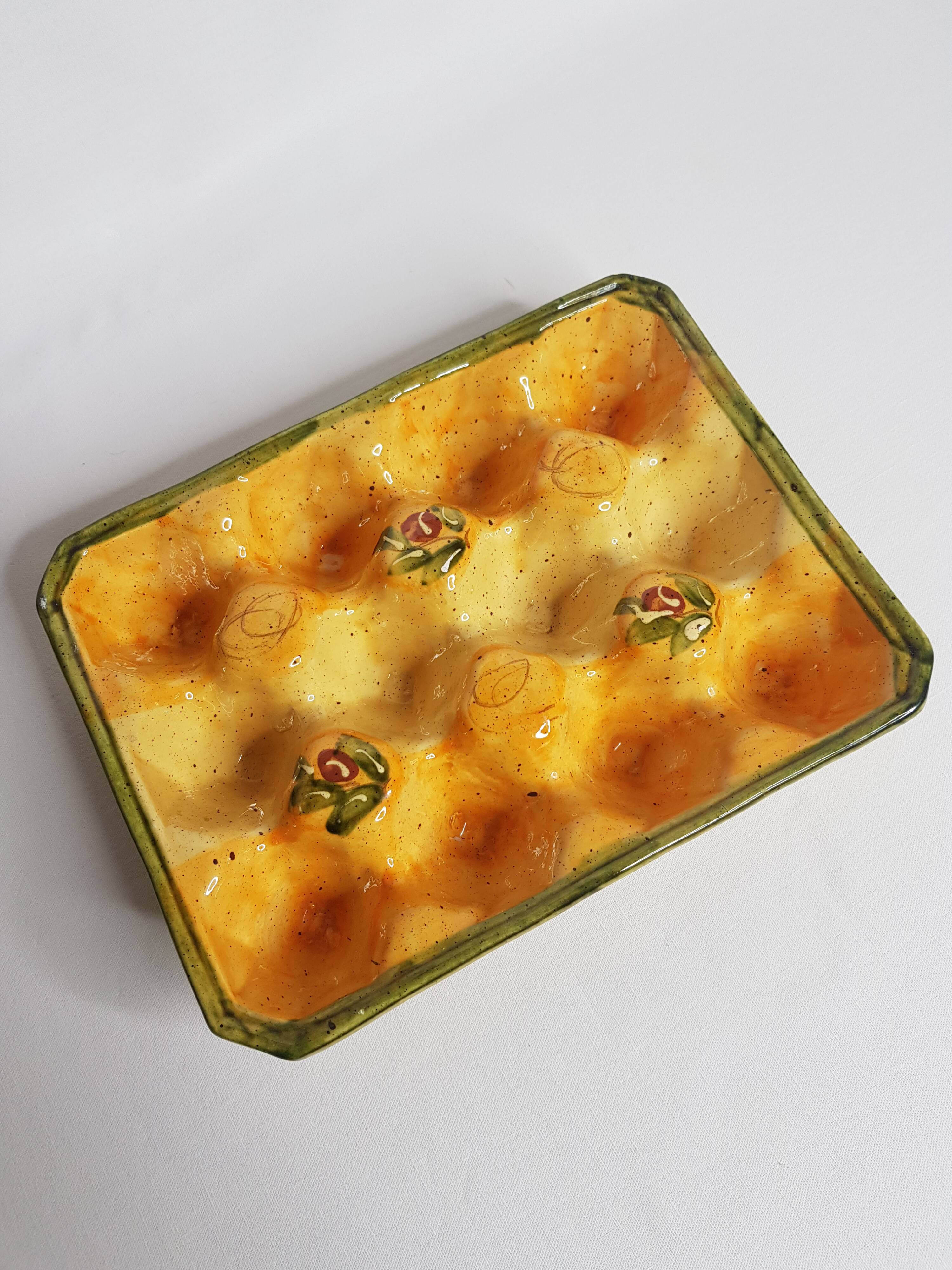 Ceramic egg display dish for 12 eggs