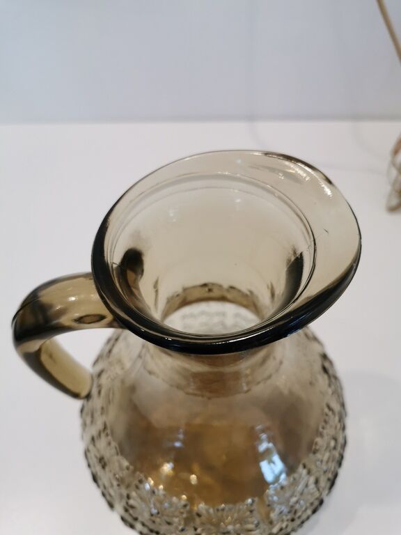 Glass set and decanter made of smoked glass from Italy
